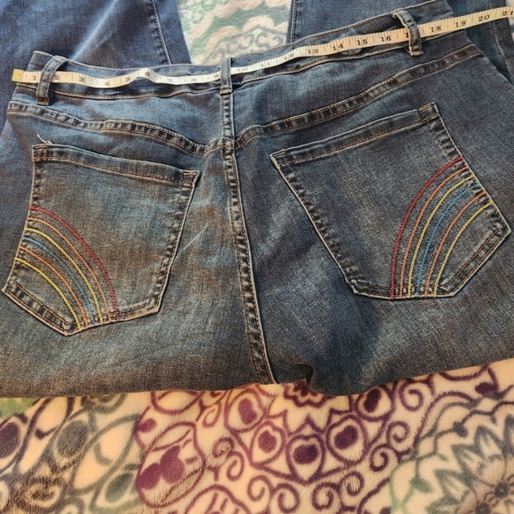 Lane Bryant rainbow boyfriend cropped denim jeans Size 18 - Picture 3 of 14